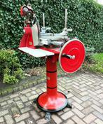 GEVRAAGD OUDE BERKEL SNIJMACHINE VLEESSNIJMACHINE HANDWIEL
