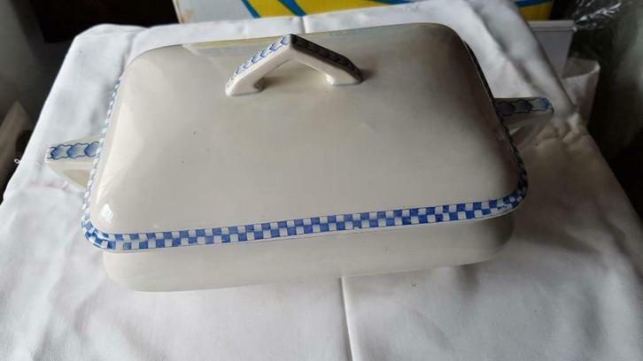 Sarreguemines rechthoekige soepterrine of groenteschotel, Antiek en Kunst, Antiek | Servies los, Ophalen of Verzenden