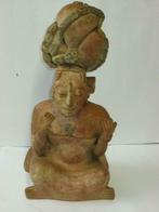 Peruaans terracotta beeld 'zittende figuur', Ophalen of Verzenden