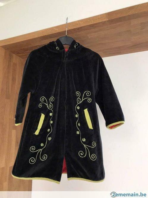 Manteau fille 6/8 ans velours noir doublé polar rouge, Enfants & Bébés, Vêtements enfant | Taille 134, Utilisé, Manteau