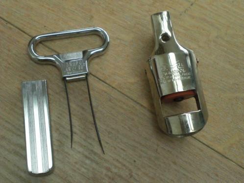 MONOPOL flesopener / kurkentrekker met mesjes + Champagne st, Verzamelen, Wijnen, Zo goed als nieuw, Champagne, Ophalen
