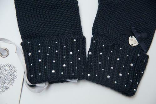 Veilig ontwerper Toeschouwer ② Handschoenen Le Chic donkerblauw Maat M/L – Nieuw (nr2) — Kinderkleding |  Mutsen, Sjaals en Handschoenen — 2dehands