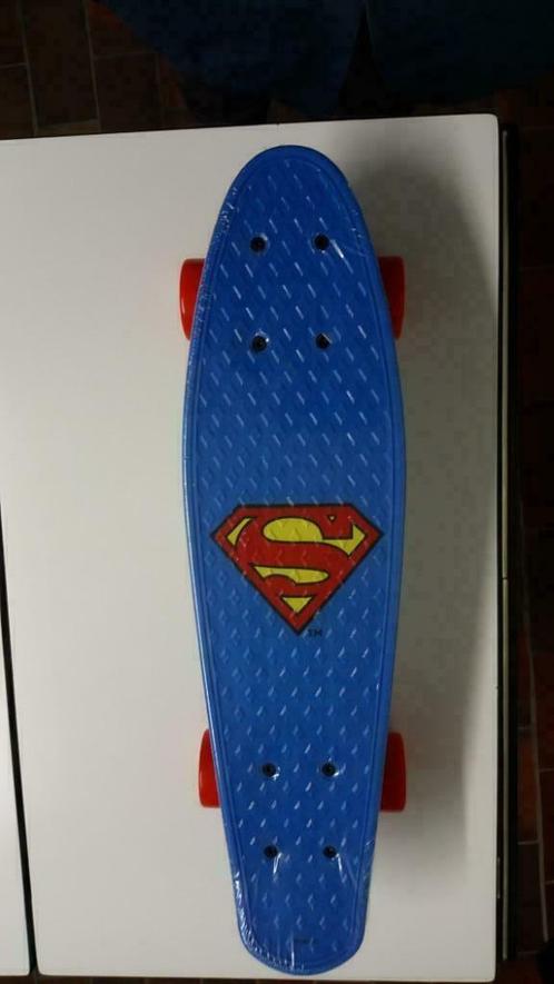 Te koop ! Pennyboard .Skateboard . Nieuw! 15 EUR per stuk, Sport en Fitness, Skateboarden, Nieuw, Skateboard, Ophalen of Verzenden