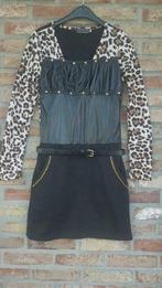 Robe noire, manches léopard - taille 14 ans., Fille, Robe ou Jupe, Enlèvement ou Envoi, Neuf