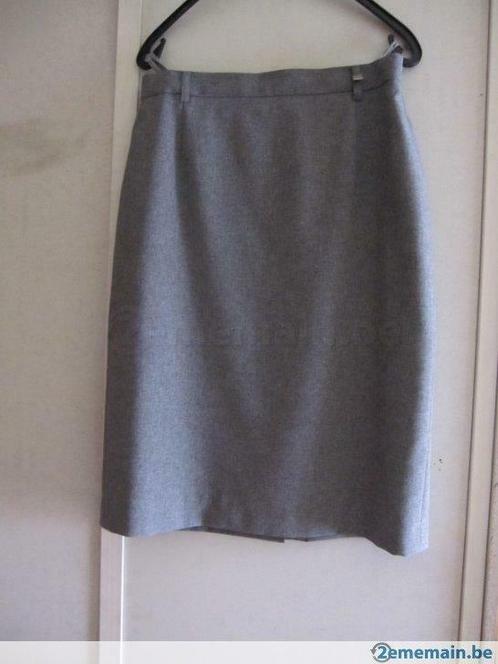 Jupe grise - Taille 46, Kleding | Dames, Rokken, Grijs, Ophalen of Verzenden