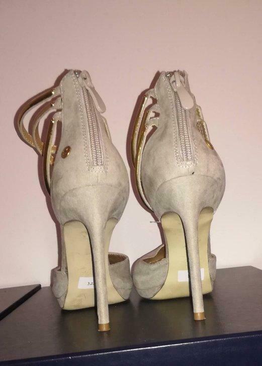 32A* BLINK mooie grijze pumps met hoge hakken (37), Ophalen of Verzenden, Gedragen, Grijs, Pumps