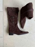 Bottes femme en daim marron, taille 39, hauteur du talon 3cm, Enlèvement ou Envoi, Comme neuf, Brun, Bottes hautes