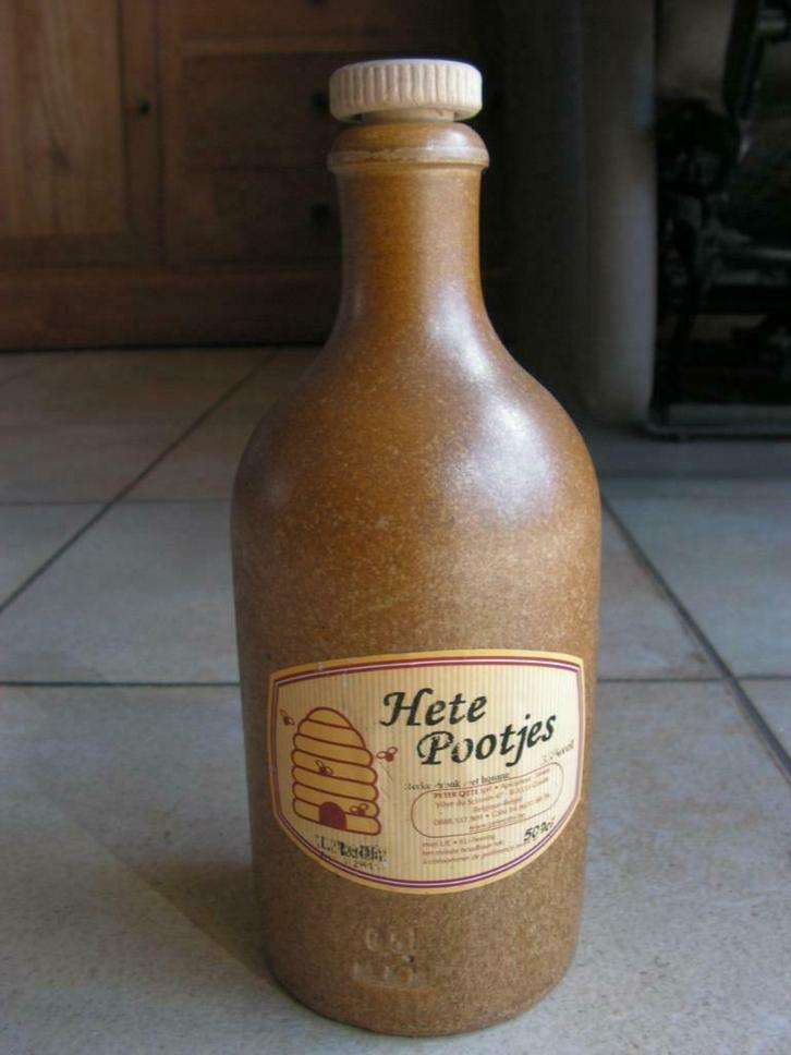 Pichet en pierre Hete Pootjes (vide), Collections, Marques de bière, Utilisé, Autres types, Enlèvement ou Envoi