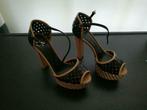 Stilleto's Moschino maat 36,, Kleding | Dames, Schoenen, Ophalen, Zo goed als nieuw, Zwart, Schoenen met hoge hakken