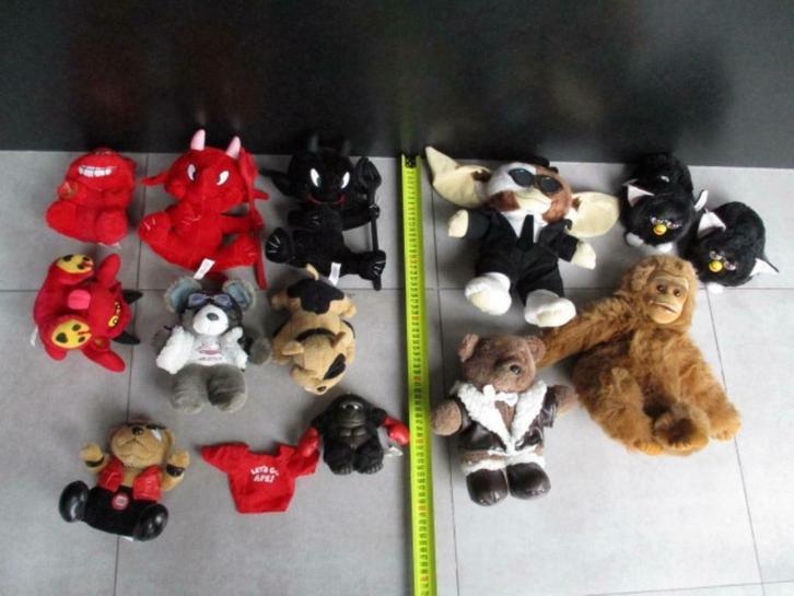 rode duivels en ruige knuffels beertjes, Verzamelen, Poppen, Gebruikt, Accessoires, Ophalen of Verzenden
