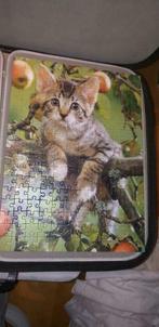 Puzzel kat - 204 stukjes volledig, Hobby en Vrije tijd, Ophalen of Verzenden, Minder dan 500 stukjes, Gebruikt, Legpuzzel