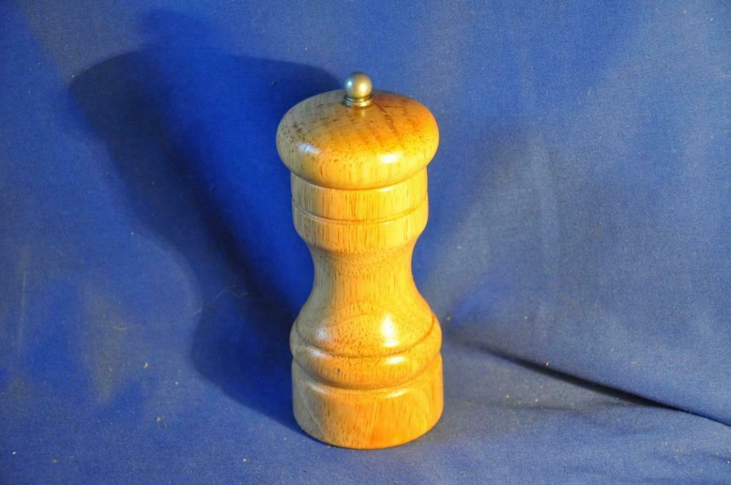 moulin a poivre, Maison & Meubles, Enlèvement ou Envoi, Utilisé