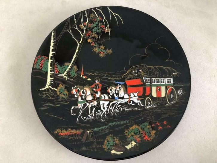Assiette murale - émaux de Longwy, Antiquités & Art, Antiquités | Céramique & Poterie, Enlèvement