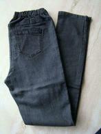 Jeans in Grijs/Stretch maat 42., Nieuw, Grijs, W33 - W36 (confectie 42/44), Verzenden