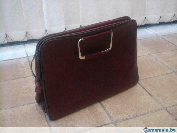 Serviette en cuir, Informatique & Logiciels, Sacoches d'ordinateur portable, Utilisé, Sac à bandoulière, Enlèvement ou Envoi