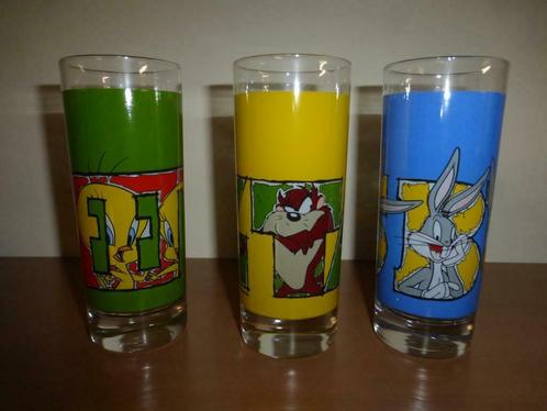 3 verzamelglazen : bugs bunny, tweety en taz, Verzamelen, Glas en Drinkglazen, Zo goed als nieuw, Frisdrankglas, Ophalen of Verzenden