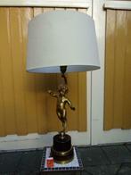 Zwevend goud kindje engeltje dressoir vloerlamp schemerlamp, Edelkitsch, Gebruikt, Ophalen of Verzenden, 50 tot 75 cm
