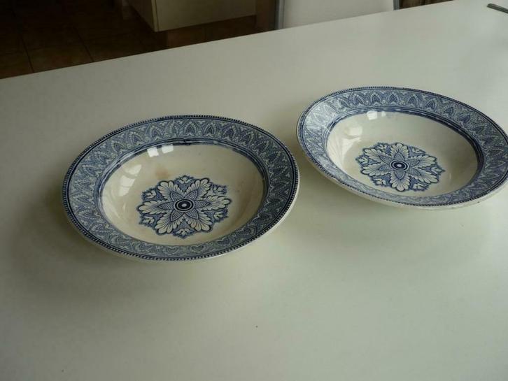 2 Diepe borden, Antiek en Kunst, Antiek | Servies los, Ophalen of Verzenden