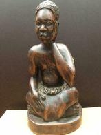 Kongo: zittend Luba figuurtje, Antiek en Kunst, Kunst | Niet-Westerse kunst, Ophalen of Verzenden