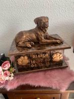 Rottweiler beeld op urn als set of los als beeld te koop
