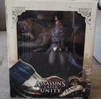 Assassin's creed unity Arno the fearless Assassin statue, Consoles de jeu & Jeux vidéo, Jeux | Sony PlayStation 4, À partir de 3 ans