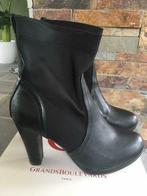Bottes courtes à talons 37, Grands Boulevards, Zo goed als nieuw, Lage of Enkellaarzen