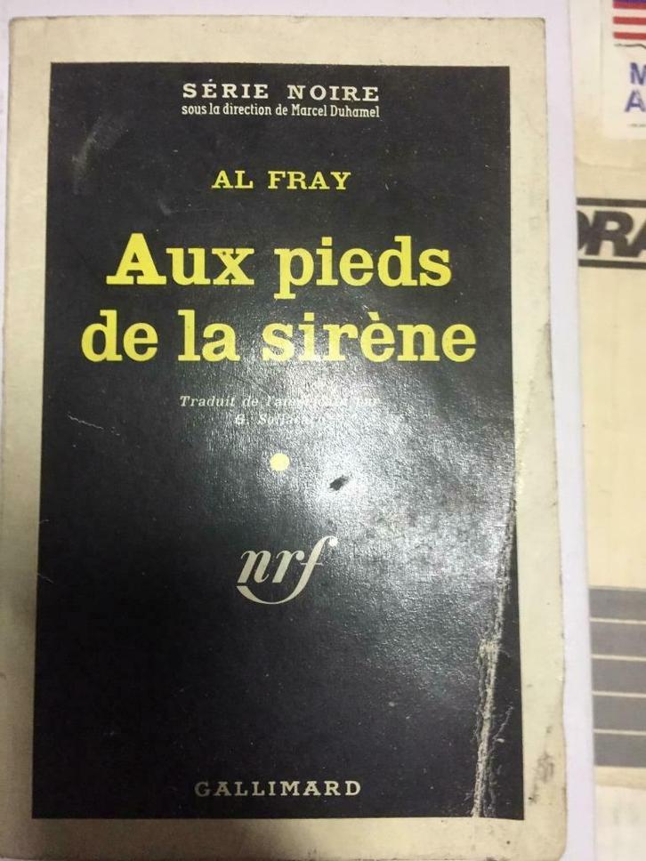 Aux pieds de la Sirène Série Noire 568, Boeken, Detectives, Gelezen, Ophalen of Verzenden
