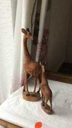 giraffe made of wood h-31,l-9,b-4.5cm, Kl h-20cm, l-7,b-3c, Antiek en Kunst, Ophalen of Verzenden