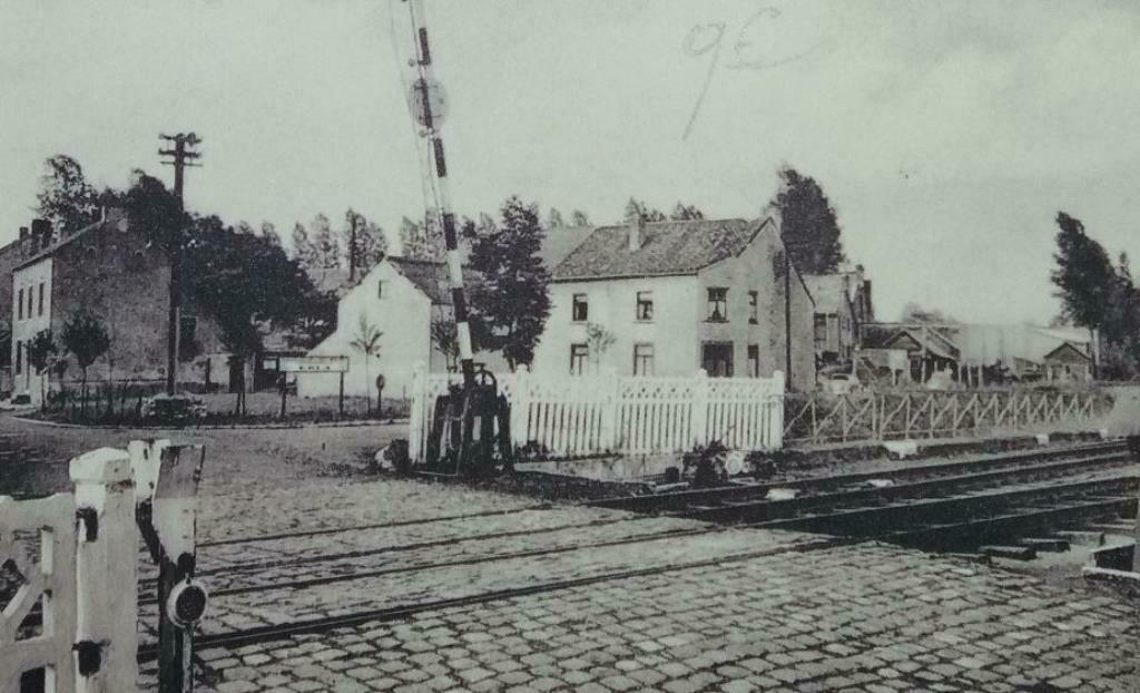Carte Postale Gerpinnes Quartier Quairelle Passage à niveau, Enlèvement ou Envoi, Non affranchie, Hainaut