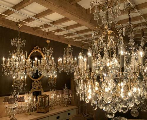Grote collectie oude FRANSE KROONLUCHTERS met kristallen !!!, Antiek en Kunst, Antiek | Verlichting, Ophalen