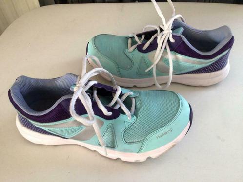 Loopschoenen decathlon KALENJI maat 39.( 38 ), Sport en Fitness, Loopsport en Atletiek, Ophalen of Verzenden