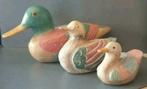 Lot de canards en bois colorés, Ophalen of Verzenden, Zo goed als nieuw, Dier