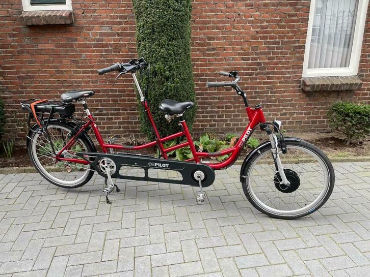 Huka Copilot 26" tandem nieuwe elek. ondst NIEUWSTAAT 12 mnd, Fietsen en Brommers, Fietsen | Tandems, Nieuw, Minder dan 10 versnellingen