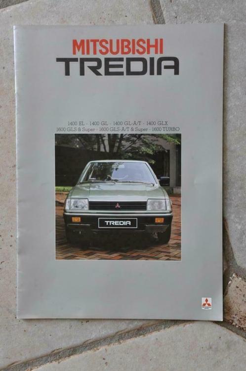 Lot van 3 brochures Mitsubishi : Tredia, Cordia en Starion, Collections, Marques automobiles, Motos & Formules 1, Envoi