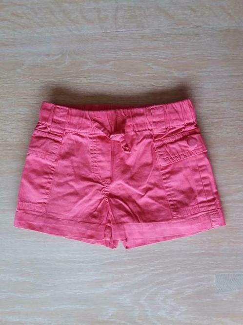 Roze short meisjes  Mc Baby - maat 2 92, Enfants & Bébés, Vêtements enfant | Taille 92, Utilisé, Fille, Pantalon, Enlèvement ou Envoi