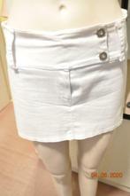 Mini jupe  blanche "2b", Comme neuf, Taille 36 (S), Sans, Enlèvement ou Envoi