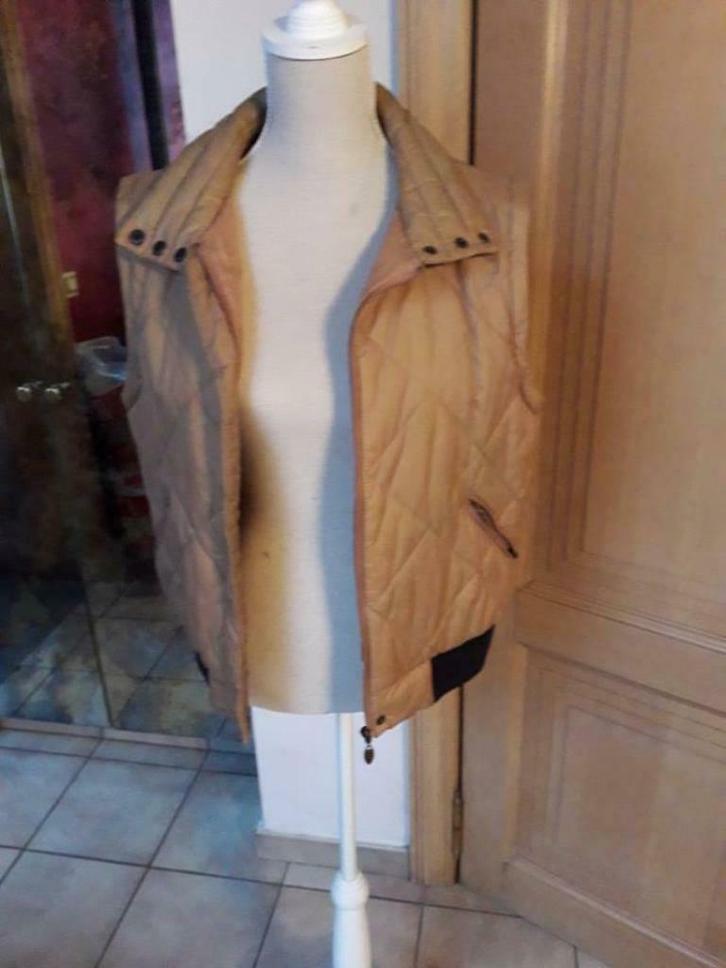 Bruine bodywarmer 'POLAR BEAR'  Small, Kleding | Dames, Bodywarmers, Zo goed als nieuw, Maat 36 (S), Bruin, Ophalen of Verzenden