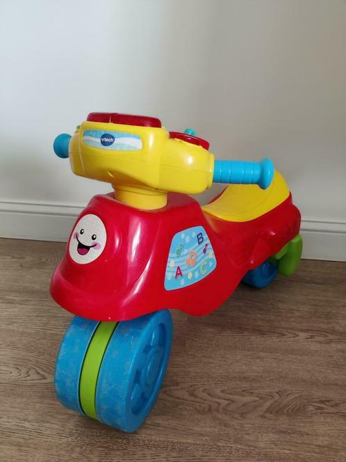 VTech rijd en leer motorfiets, Enfants & Bébés, Jouets | Vtech, Utilisé, Enlèvement