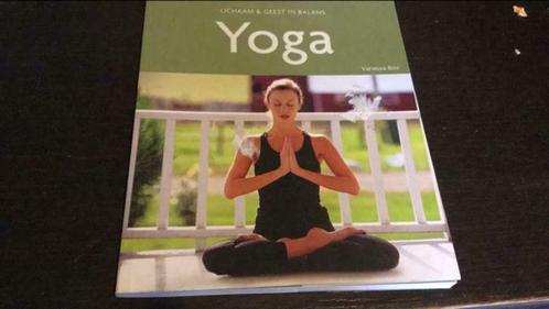 Yoga[>], Boeken, Sportboeken, Zo goed als nieuw, Ophalen