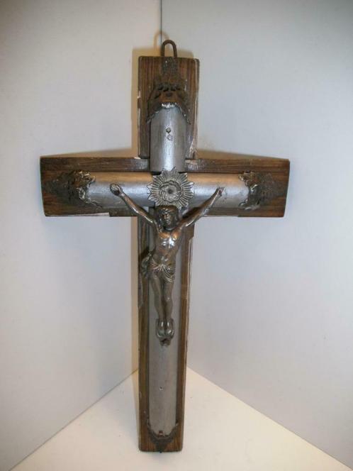 Antiek/vintage-Crucifix (DS141-n), Antiek en Kunst, Curiosa en Brocante, Ophalen of Verzenden