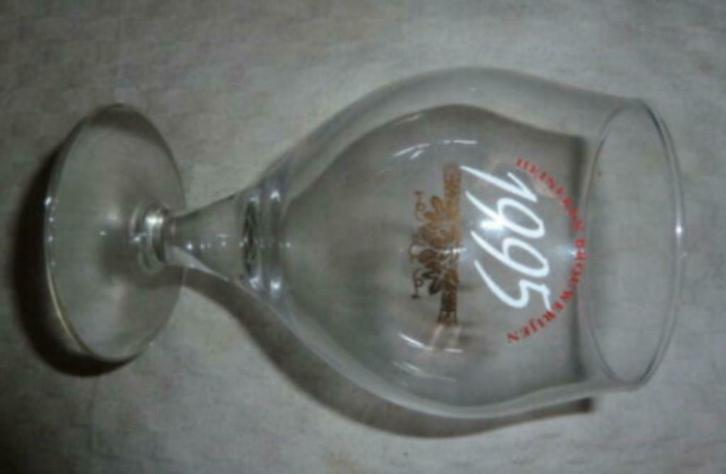 #A bier glas HEINEKEN BROUWERIJEN 1995, Verzamelen, Glas en Drinkglazen, Nieuw, Bierglas, Ophalen of Verzenden
