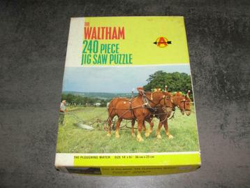 Jig Saw puzzle The Waltham 240 piece, Enlèvement ou Envoi, Plus de 50 pièces, Comme neuf, 6 ans ou plus