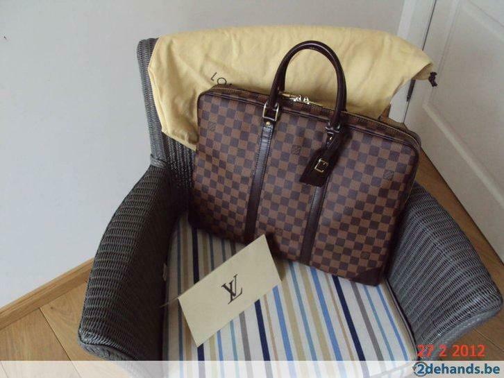 louis vuitton porte-documents voyage damier, Handtassen en Accessoires, Koffers, Zo goed als nieuw, Verzenden