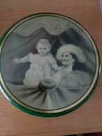 Blikken doos Koningin Astrid met Prins Albert/doorsnede 18cm, Ophalen of Verzenden, Gebruikt, Overige typen