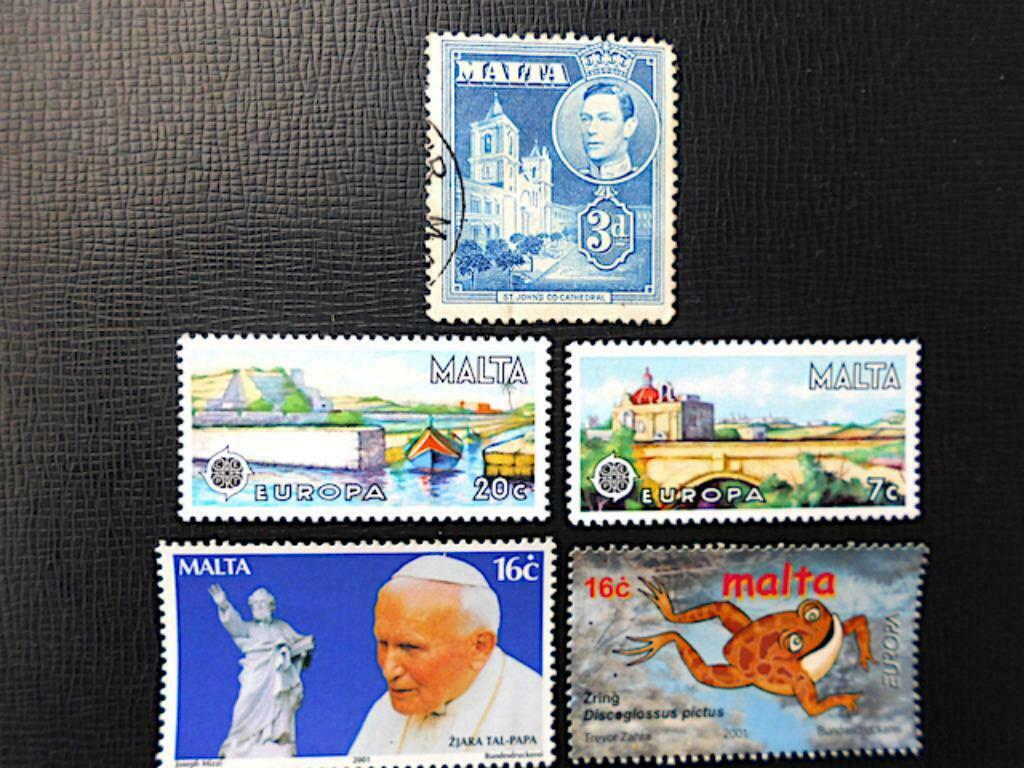 Malte : 5 timbres (1937 - 2001), Enlèvement ou Envoi, Malte, Non oblitéré