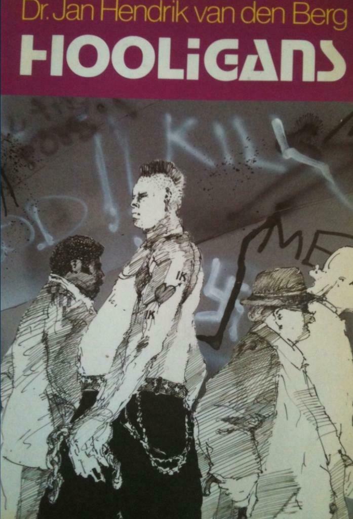 Hooligans, Dr.Jan Hendrik van den Berg, Boeken, Overige Boeken, Ophalen