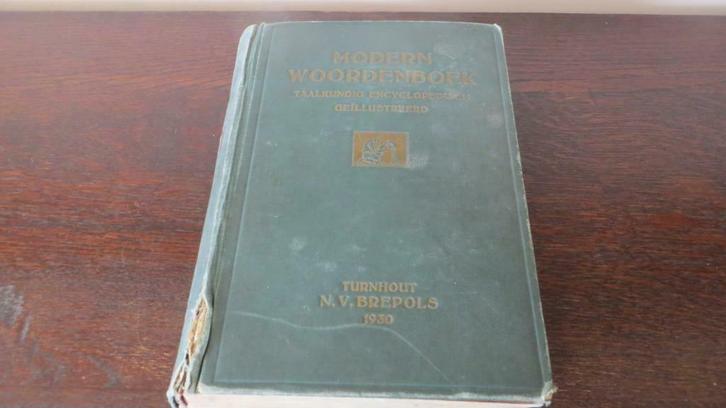 Uit 1930 ,,MODERN WOORDENBOEK,, Taalkundig Encyclopedie, Boeken, Encyclopedieën, Gelezen, Los deel, Algemeen, Ophalen of Verzenden