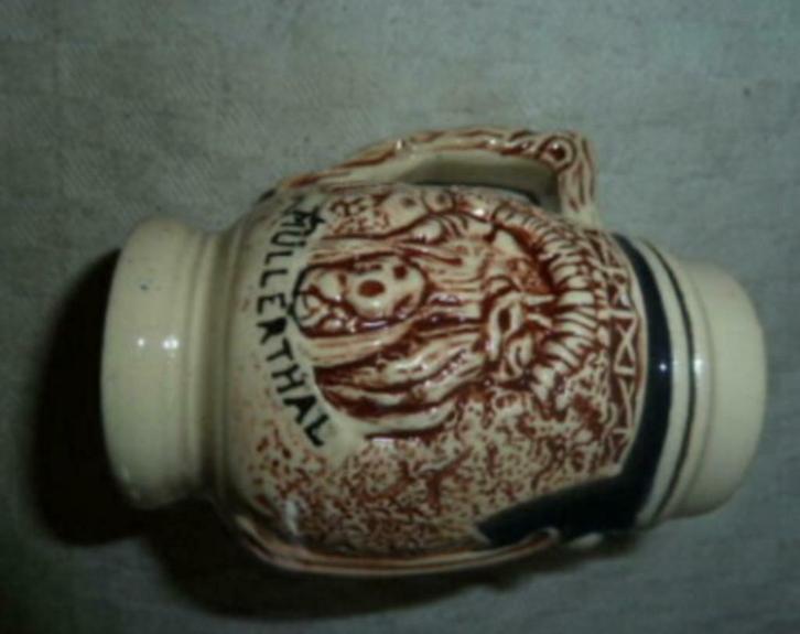 #E bier glas / stenen pul Müllerthal - Echternach, Verzamelen, Glas en Drinkglazen, Gebruikt, Bierglas, Ophalen of Verzenden