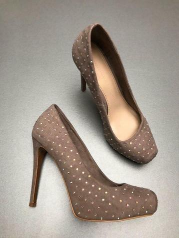 Escarpins Stradivarius - Pointure 37 -, Enlèvement ou Envoi, Escarpins, Porté, Stradivarius