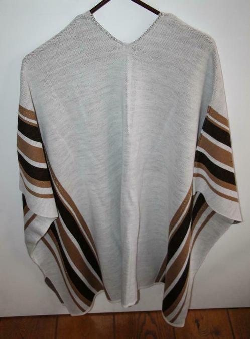 PONCHO GRIS RAYE EN FINE MAILLE NEUF ANNE WEYBURN TAILLE 2